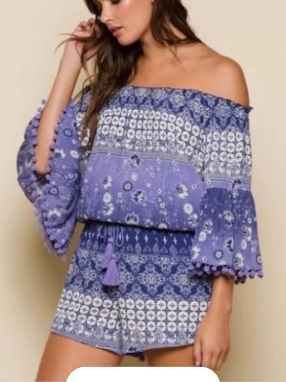 RAGA White romper with Blue Trim like new size medium or 6